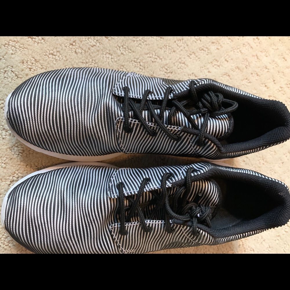 Nike Roshe Gymshoes
